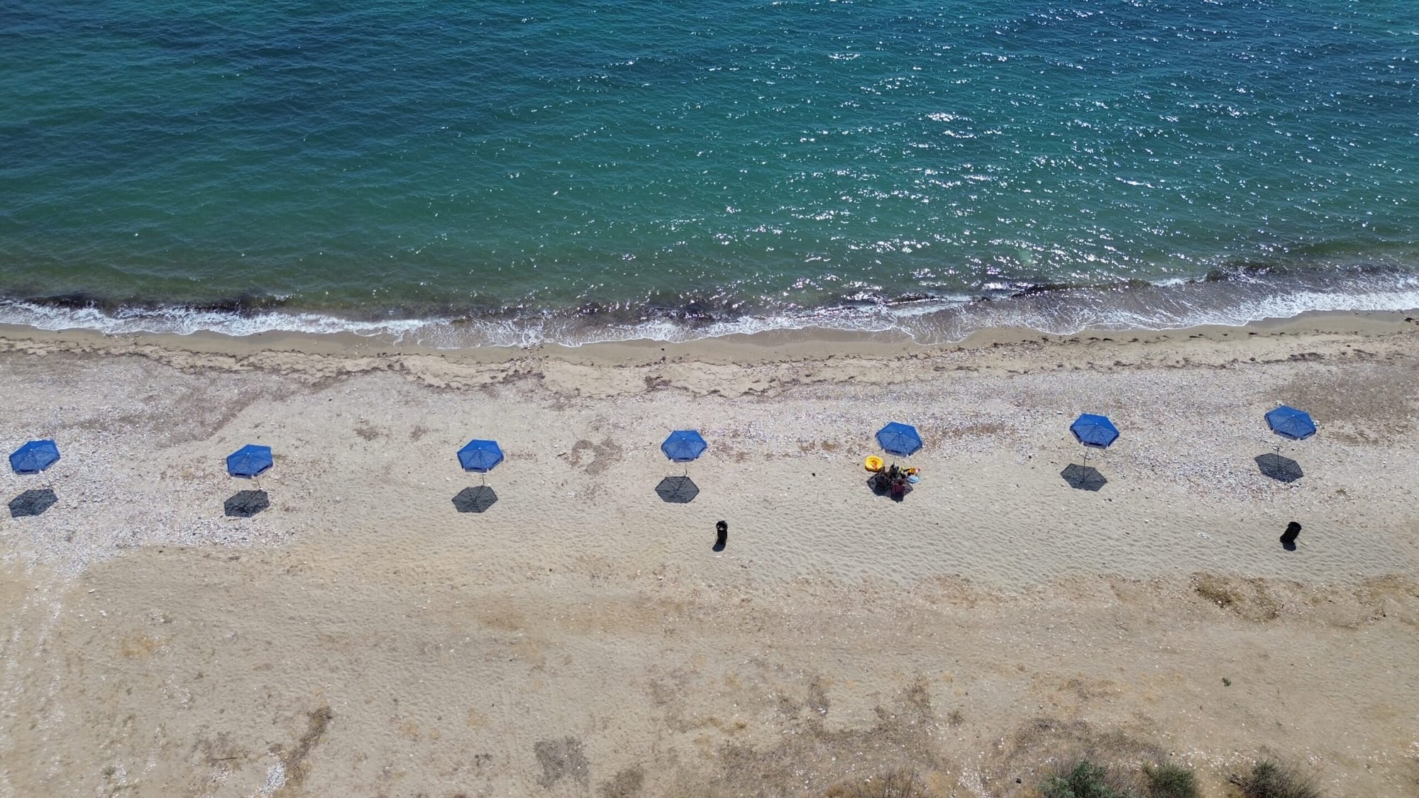 Maronia-Şapçı Belediyesi'nin Plajları Mavi Bayraklı ve Engelli Erişimine Hazır