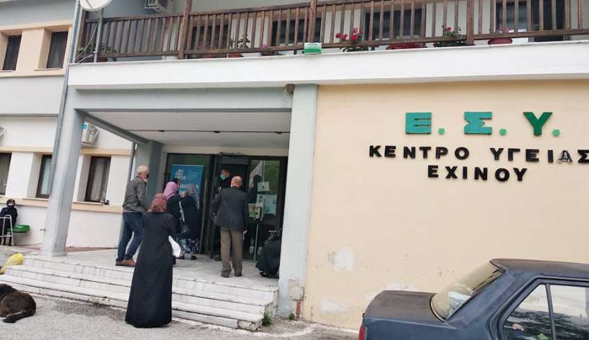 İskeçe Şahin Sağlık Merkezi’nde Kara Kuvvetleri 4. Kolordu'ya bağlı sağlık ekibinden ücretsiz sağlık muayeneleri