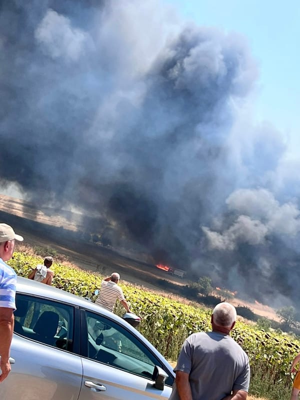 Rodop’ta Yangın: Hava Araçları Müdahale Ediyor – 112’den Vatandaşlara Uyarı Mesajı